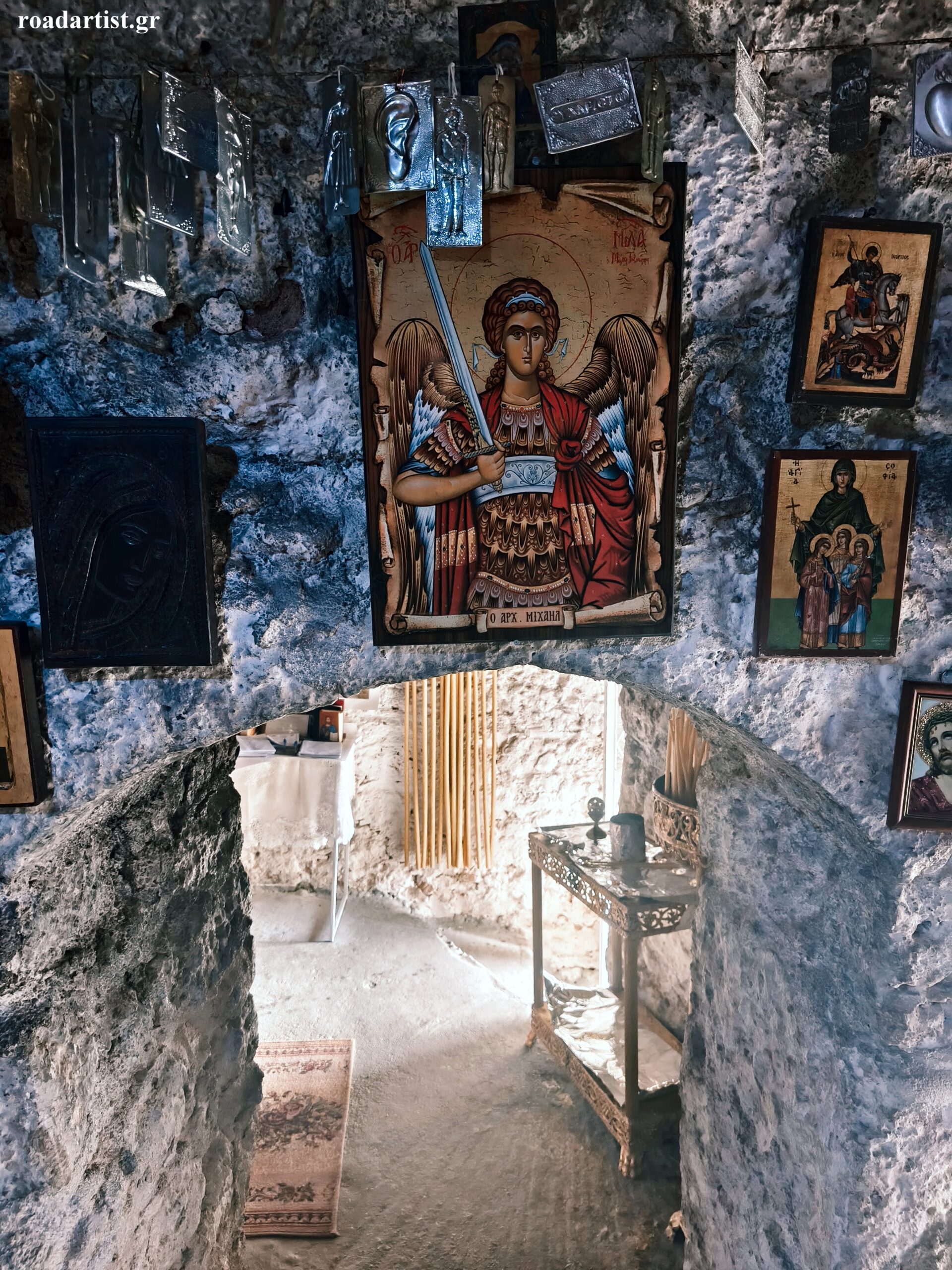 Μυσταγωγία απλά. Δίχως άλλα λόγια. 