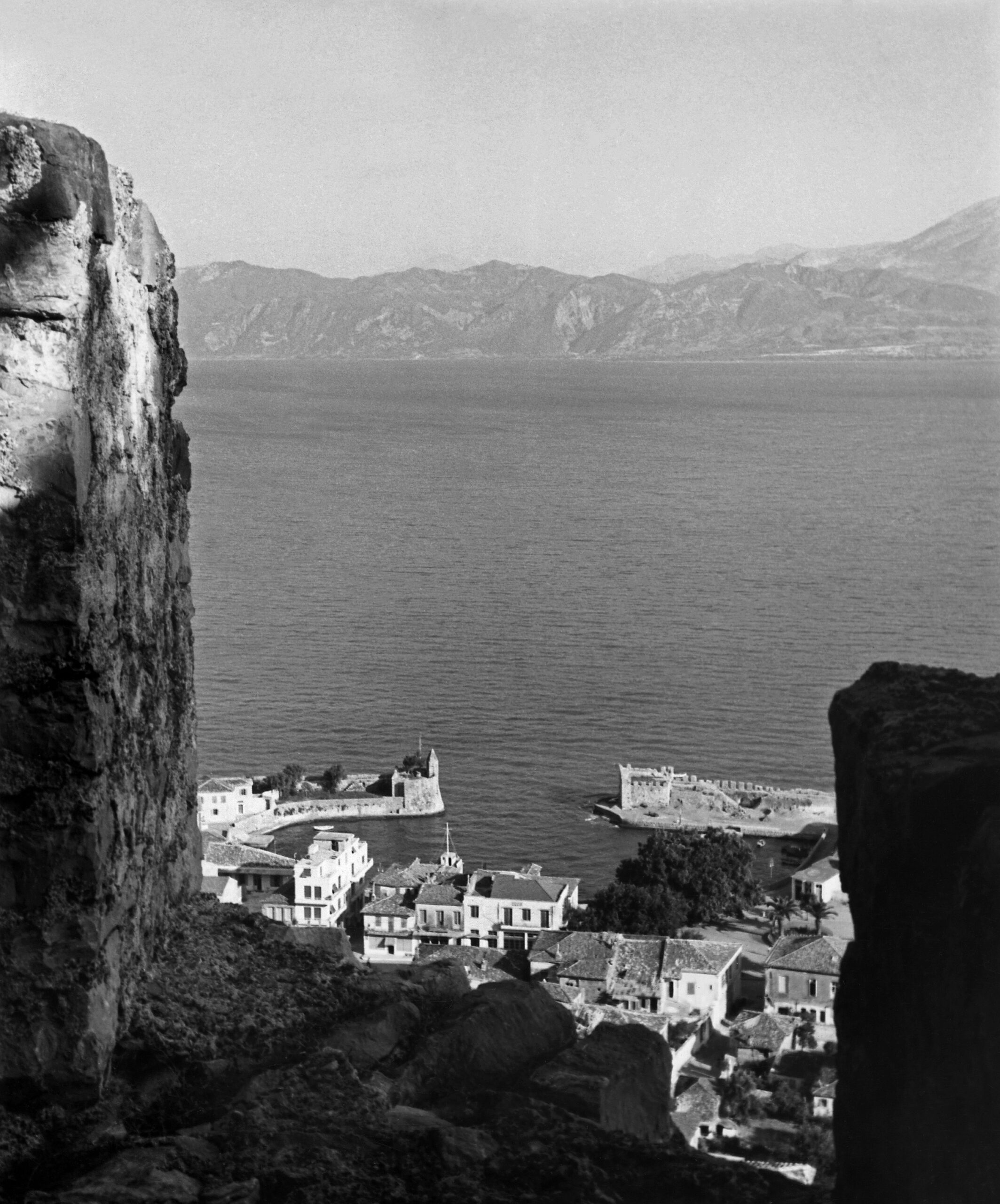 Βλέμμα στον κόσμο. Οι φωτογραφίες της Joan Leigh Fermor