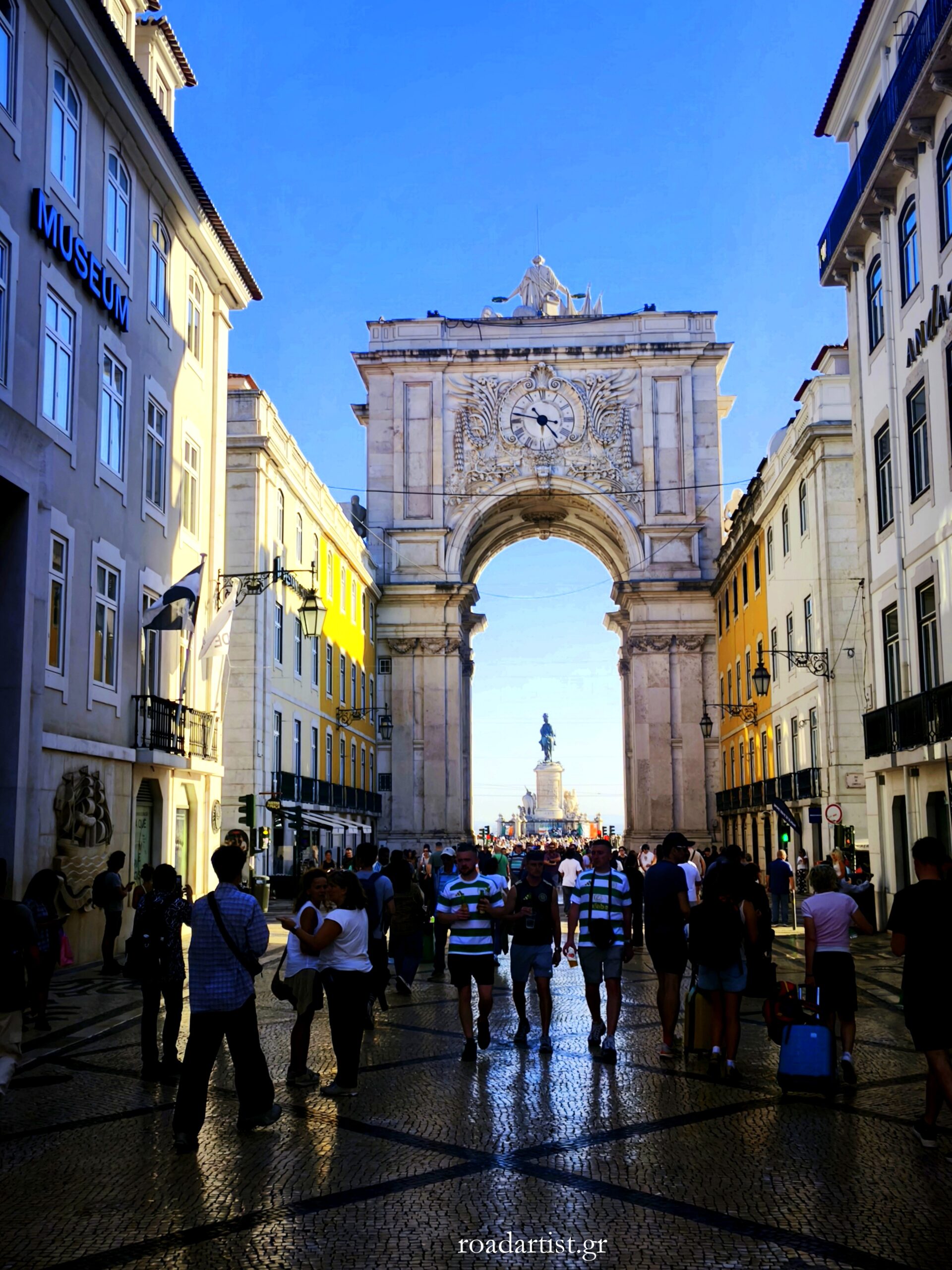 Πολύβουη Arco da Rua Augusta